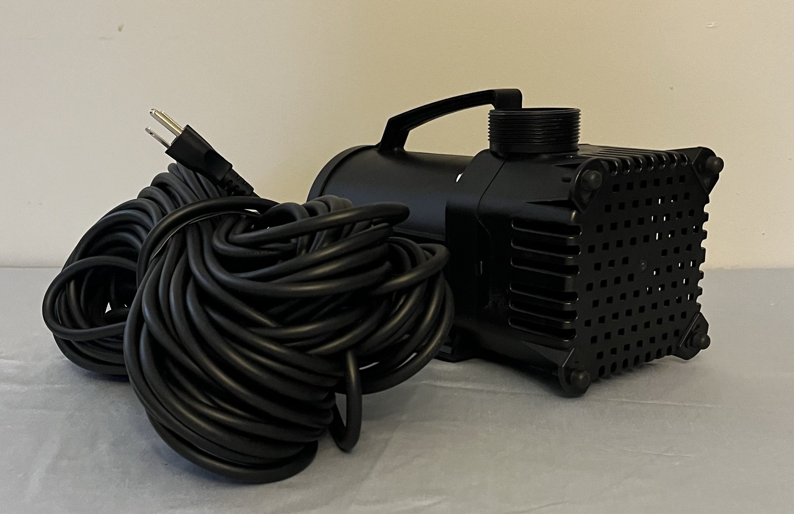 Pond Fountain Pump 1/3 Horsepower/4000 GPH 120v with 100' Electrical Cord