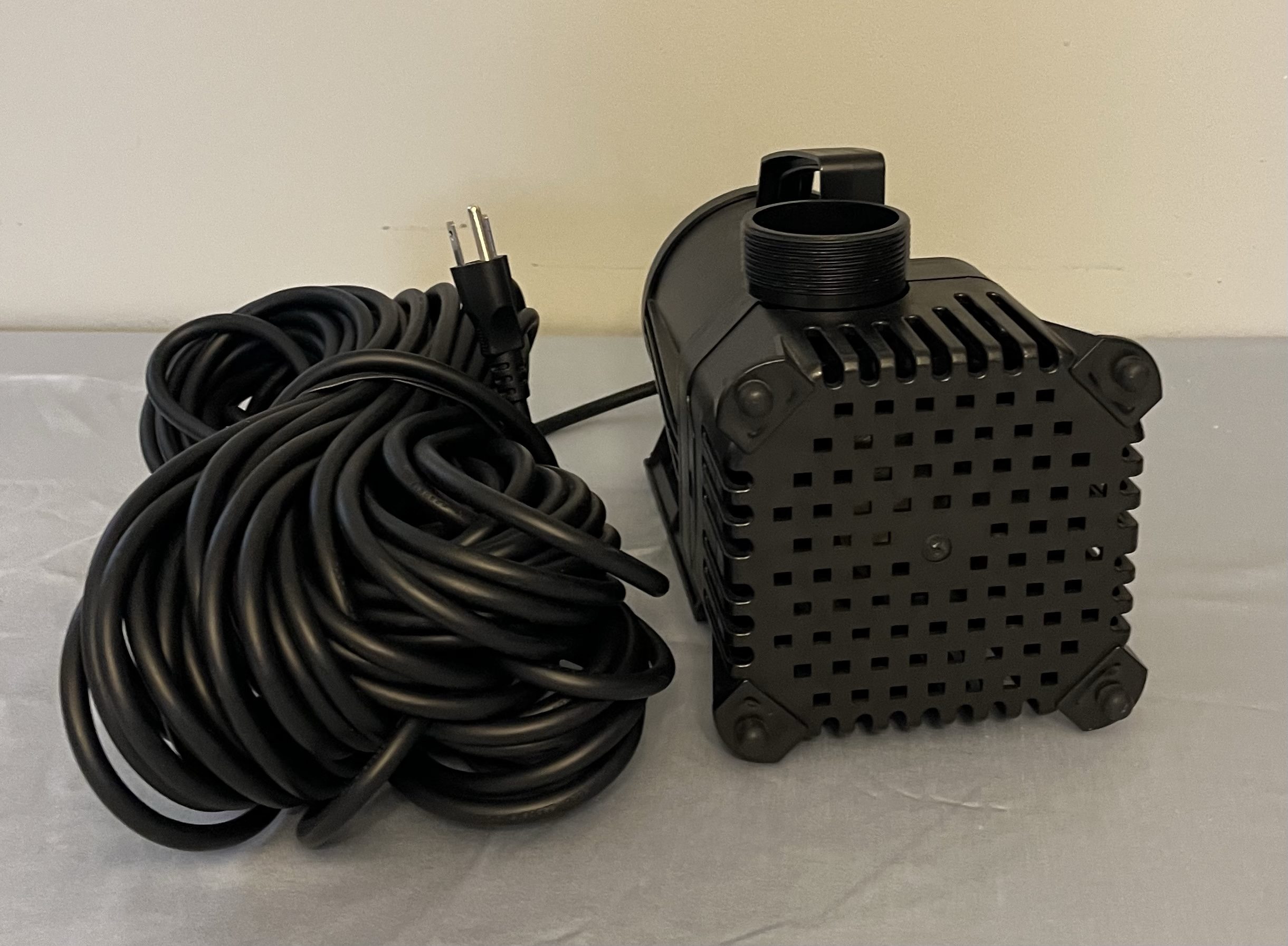 Pond Fountain Pump 1/3 Horsepower/4000 GPH 120v with 100' Electrical Cord - Image 4